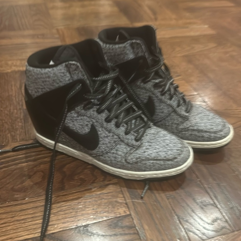 Nike Dunk Wedge Sneakers